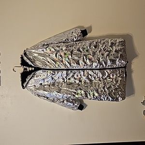 ●●XITAO METALLIC SILVER PUFFER MIDI COAT●●